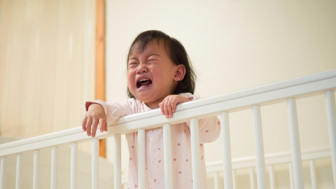 3 Reasons for the 9 month Sleep Regression (None of them are your fault!)