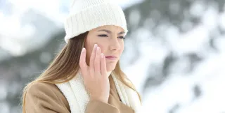 THE DIFFERENCE BETWEEN DRY AND DEHYDRATED SKIN