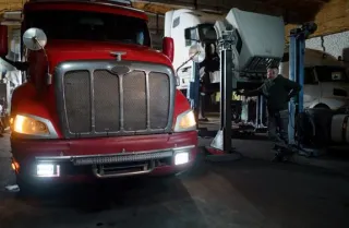 What Heavy Equipment Repairs Can Tell You About Operator Habits