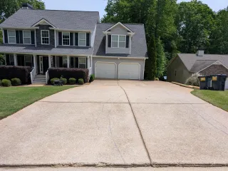 How Often Should You Pressure Wash Your Driveway in Cobb County?