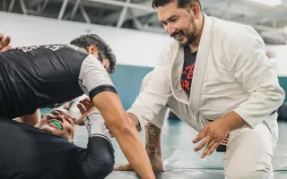 Why Gracie Combatives® Is Perfect for Adult Beginners — Even If You’ve Never Tried Martial Arts