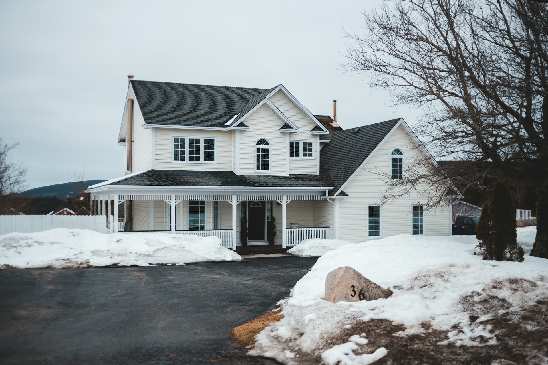 Winter Impact on Asphalt Shingle Performance