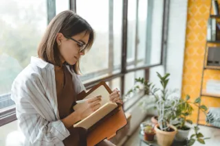 Setting Goals for Personal Growth and Self-Care