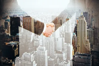 Top 5 Leadership Strategies for CEOs to Thrive in 2024