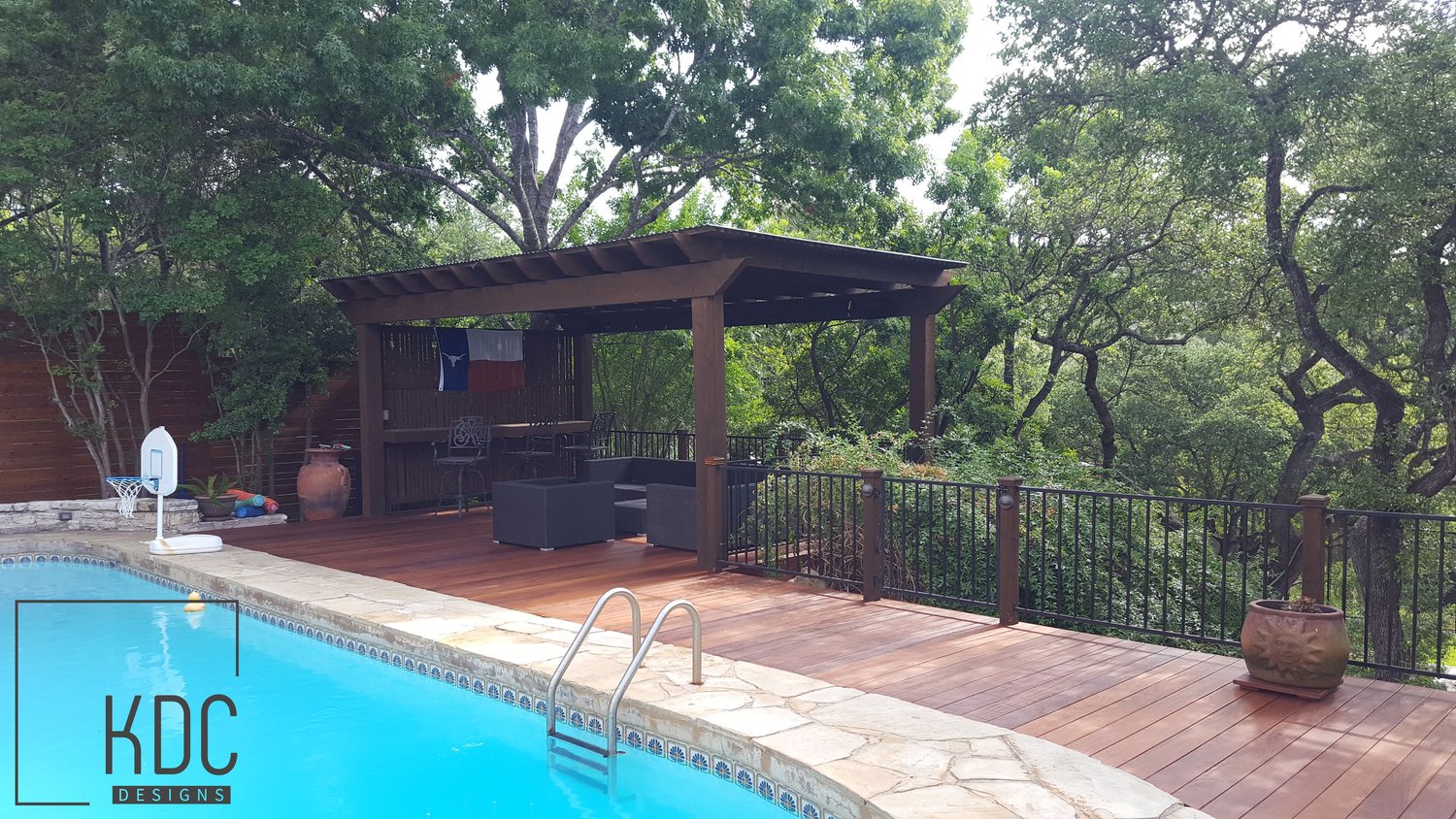 How to Transform Your Backyard into a Year-Round Retreat