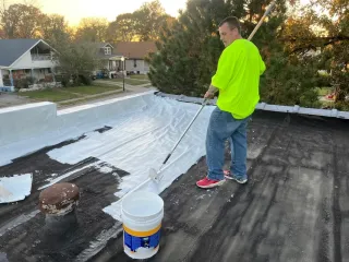 Guide to Roofing Costs in Saint Louis, Missouri | Prices & Tips
