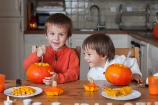 15 Fun Fall Activities for Kids to Enjoy the Season!