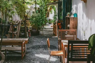 How to Lay a Gravel Patio