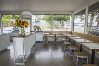 ☕ Vif Wine|Coffee: A Fremont Gem for Coffee, Wine, and Community