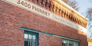 🍫 From Bean to Bar and Beyond—Why Theo Chocolate’s Factory Tour is a Sweet Seattle Must-Do