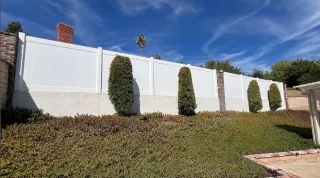 Best Fences to Stop Dog Barking in San Diego County