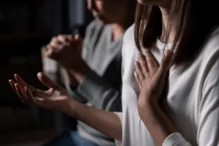 Escaping Christian Patriarchy: What Tia Levings Taught Me About Religious Trauma and Hidden Control
