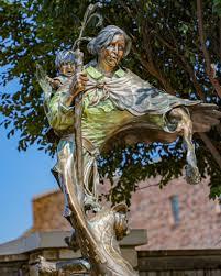 New Art Installation ‘Blue Clan Woman’ statue in Tahlequah