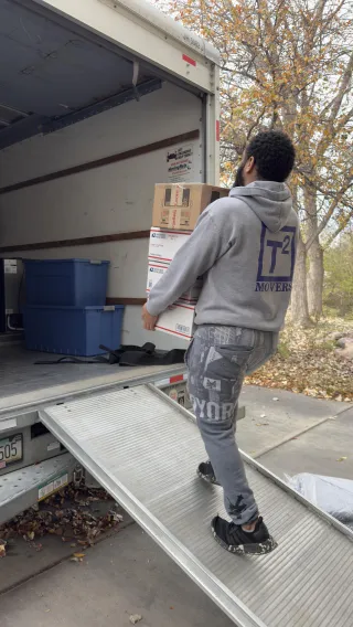 Moving Day Supplies in Lincoln NE: What Local Movers Recommend for a First-Night Box