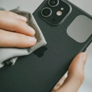 Essential Tips for Maintaining Your iPhone and Avoiding Repairs in Greenacres