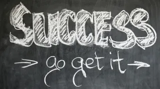 You're Setting the Wrong Goals (And That's Why You're Stuck) Paul Oneid