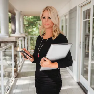 Stop Wasting Time on Scattered Systems: 7 Quick Automation Hacks Every Female Entrepreneur Needs