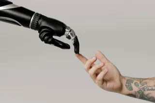 How AI Can Qualify Leads and Close More Deals for You