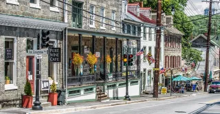 🕰️ Take a Stroll Through Time in Historic Ellicott City, Maryland