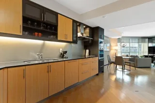Do professionally painted cabinets in Huntsville, AL last?