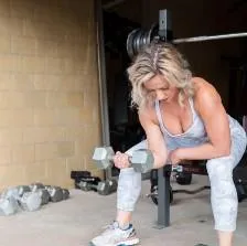 Should You Join a Group Fitness Class?