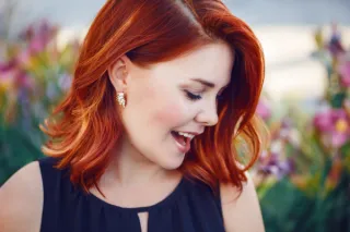 Radiate Natural Radiance: Embrace Balayage Highlights