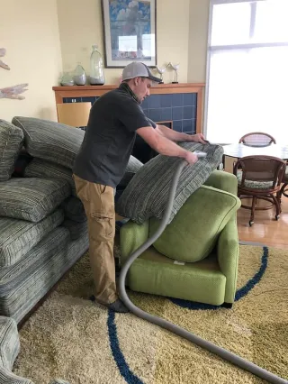 Carpet Still Smells After Cleaning? 8 Easy Solutions | Fix Now