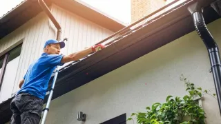 How to Winterize Your Gutters and Protect Your Home This Season