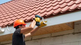 How Do You Find a Reliable Guttering Specialist?