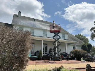 Top 10 Questions to Ask Before Hiring a Commercial Pressure Washing Company