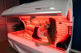 Red Light Therapy: Your Secret Weapon for Summer-Ready Skin