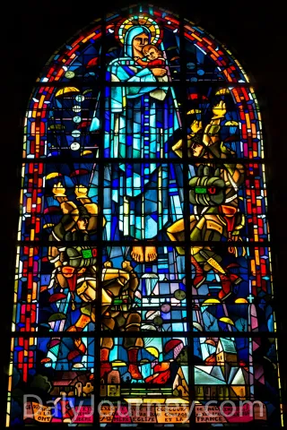 Sainte-Mere-Eglise Paratroopers