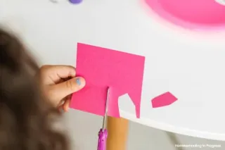 Encouraging Fine Motor Development in Preschoolers: Fun and Easy Activities