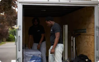 Conquer the Unpack:
Your Guide to Stress-Free Moving