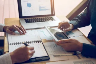 Creating a Solid Financial Plan: Guidance from Freedom Livestreams