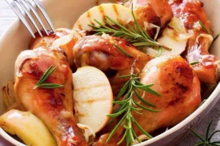 Apple Cooked Chicken