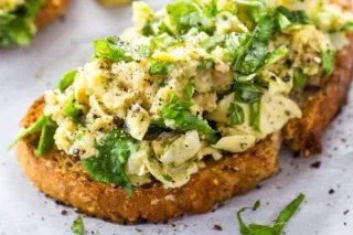 White Bean & Artichoke Toast