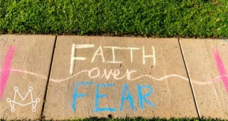Faith Over Fear: A Speaker's Blueprint for Living Boldly and Leading Spiritually