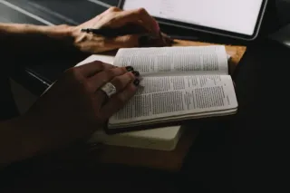 ¿Qué hace un consejero Bíblico?