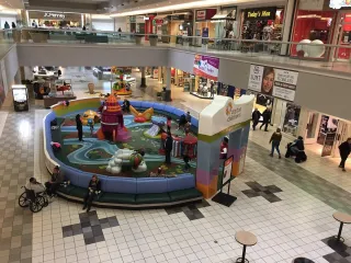 🛍️ Dayton Mall: Where Shopping Meets Fun in the Heart of Dayton!