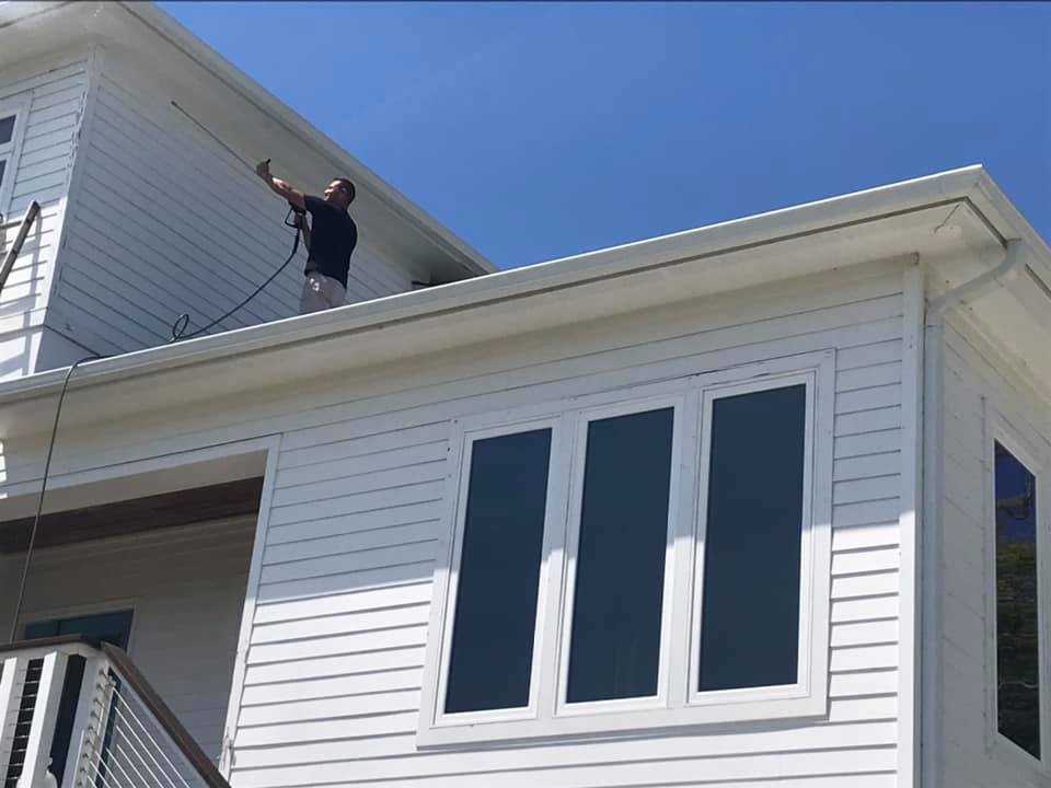 5 Reasons to Pressure Wash Your Home in Clayton, NC