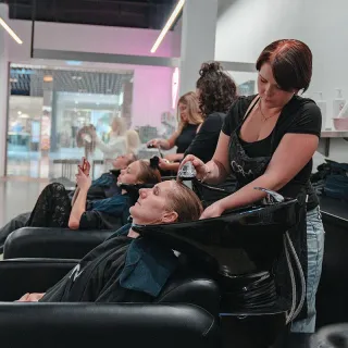 Time to Upgrade Your Hairdressing Apprenticeship Training