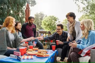 Tips For Making Others Around You Comfortable At Events