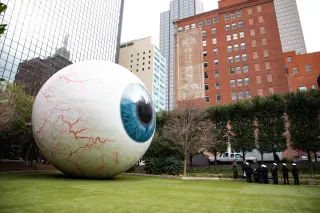👁️ Dallas’ Giant Eyeball Sculpture: A Quirky Must-See Landmark