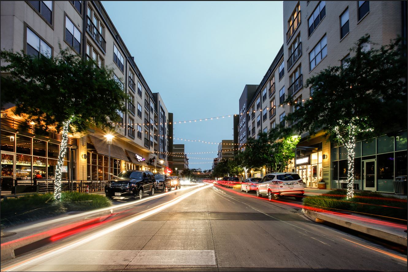 🎶 West 7th Street Entertainment District: Where Fort Worth Comes Alive