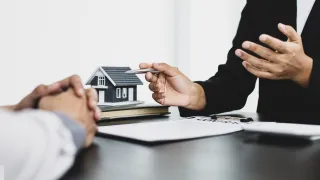 Why Most Sellers Hire Real Estate Agents Today