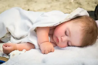  How To Help Your Little One Sleep Well On Vacation