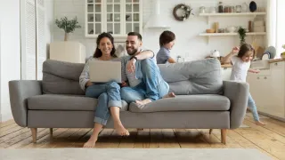 How to Build a Successful Online Business from Home While Spending More Time with Family