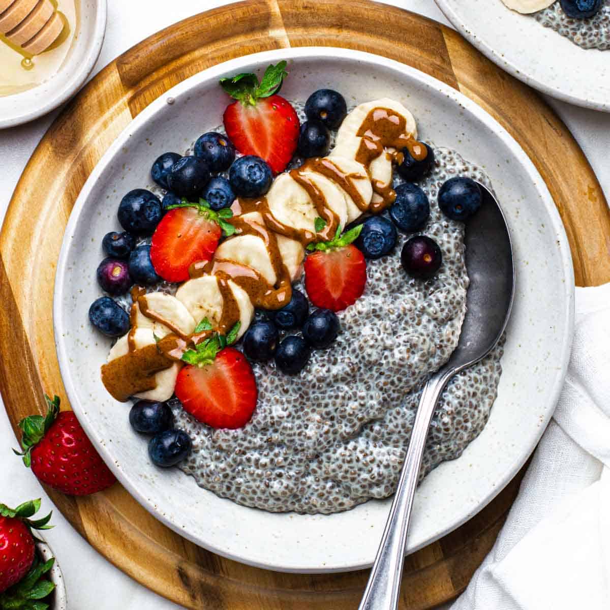 Warm Cinnamon Chia Breakfast