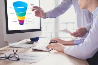 From Clicks to Customers: How AI Optimizes Your Sales Funnel